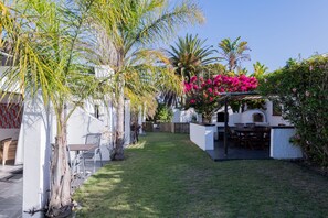 Apartment, 2 Bedrooms, Garden View | Outdoor dining - 2stay-Aparments (Cape Town)