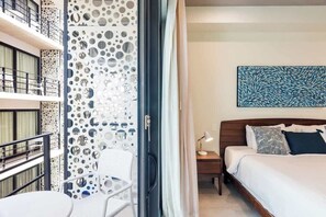 Bügeleisen/Bügelbrett, Reisekinderbett, WLAN, Bettwäsche