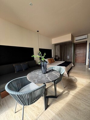 Interior - Modern Studio Steps from Beach w/ Rooftop Pool (Playa del Carmen)