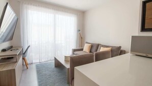 電視、 辦公室
