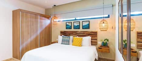 Iron/ironing board, travel cot, WiFi, bed sheets