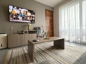 Interior - Stylish Condo Rooftop Views & 2 Pools Near 5th Ave (Playa del Carmen)
