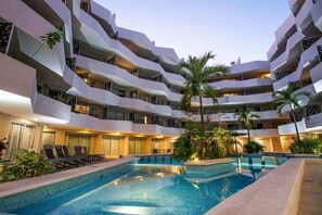 Pool - Pool Relaxation Gym Spa Rooftop Steps to Beach (Playa del Carmen)