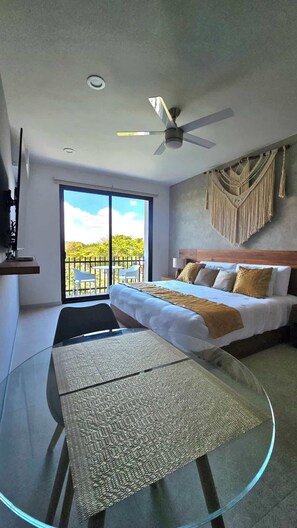 Iron/ironing board, WiFi - Modern Studio w Pools & Gym Near 5th Ave (Playa del Carmen)