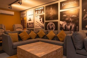 Interior - Studio w Rooftop Pool, Gym – 200m to 5th Ave (Playa del Carmen)
