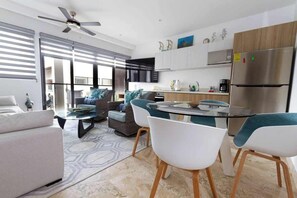 Interior - Stylish Condo Near Beach - Central Playa del Carmen (Playa del Carmen)