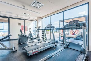 Fitness facility - Rooftop Pool & Mangrove Views Steps from Fifth Avenue (Playa del Carmen)