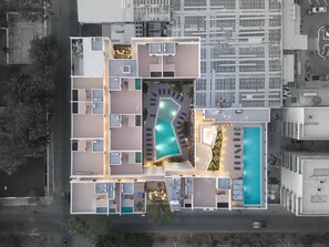 Pool - 1BR Condo w Rooftop Pool Steps from Beach & 5th Ave (Playa del Carmen)