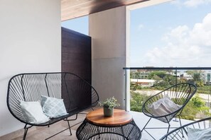 Property grounds - 1BR in top location w Ocean View (Playa del Carmen)