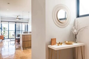 Interior - 1BR in top location w Ocean View (Playa del Carmen)
