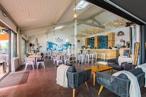 Dining - Bela - Privilège 2 – 4p (7) (Anglet)