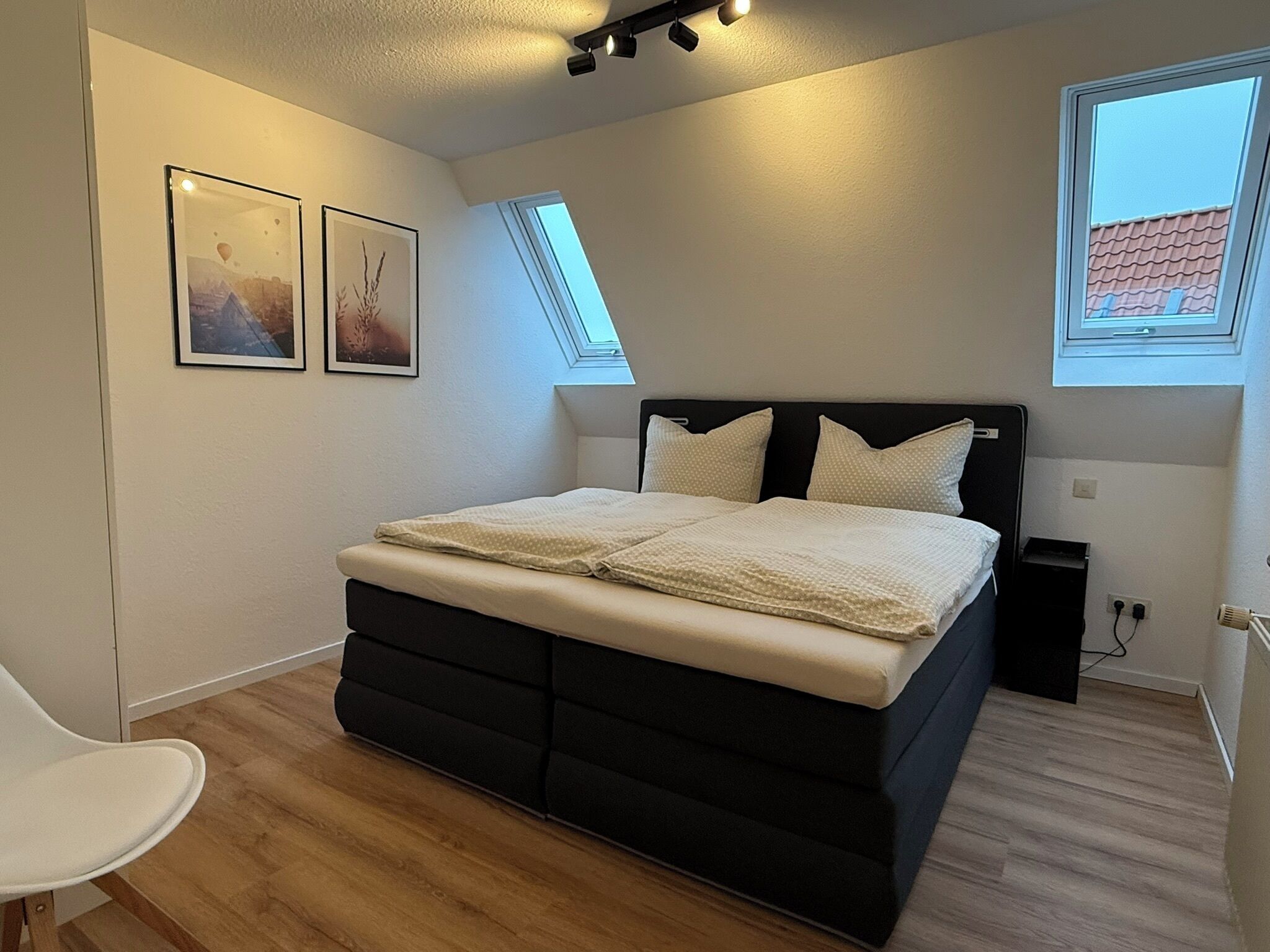 2 Schlafzimmer, Reisekinderbett, kostenloses WLAN, Bettwäsche