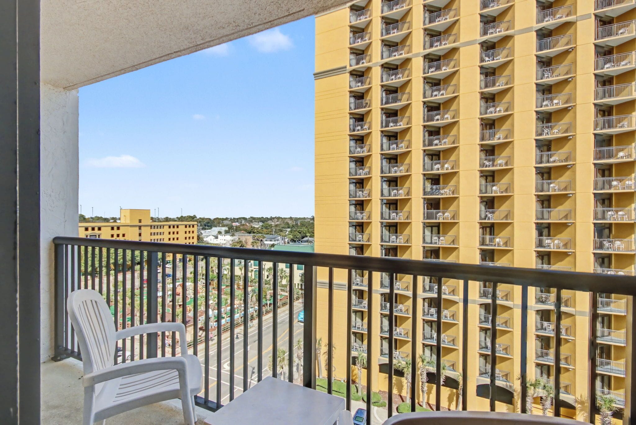 Room, 2 Queen Beds, Resort View (Resort View Standard Room)