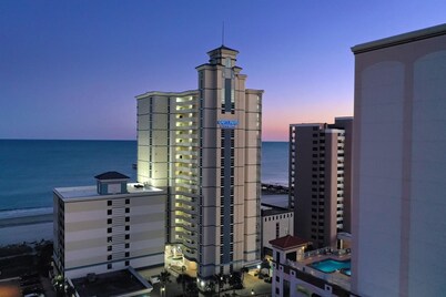 Carolinian Beach Resort