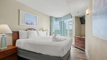 Apartment, Multiple Beds, Ocean View (Oceanfront 2 Bedroom Suite w/King)
