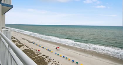 Carolinian Beach Resort