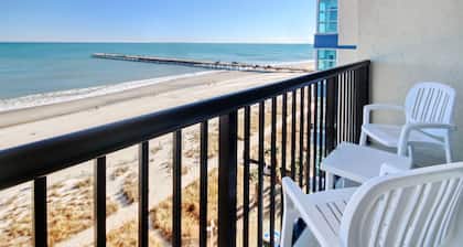 Carolinian Beach Resort