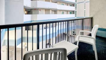 Room, 1 King Bed, Resort View (Resort View King Standard Room) | Terrace/patio