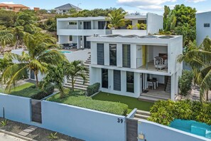 Exterior - The Admiral Apartment — Cozy Caribbean Escape (Willemstad)
