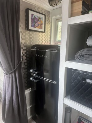 Interior - The Bumbleshack Creekside Tiny House in an Old Forest of Tuckasegee, NC (Tuckasegee)