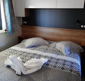 3 bedrooms, WiFi, bed sheets - CampingSpa - Privilège 3 – 7p (7) (La Couarde-sur-Mer)