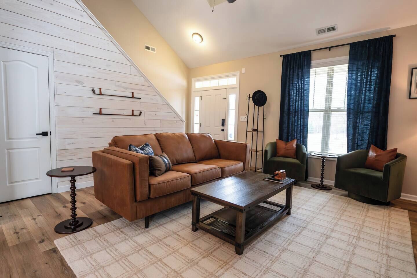 Smart TV, fireplace, table football, books