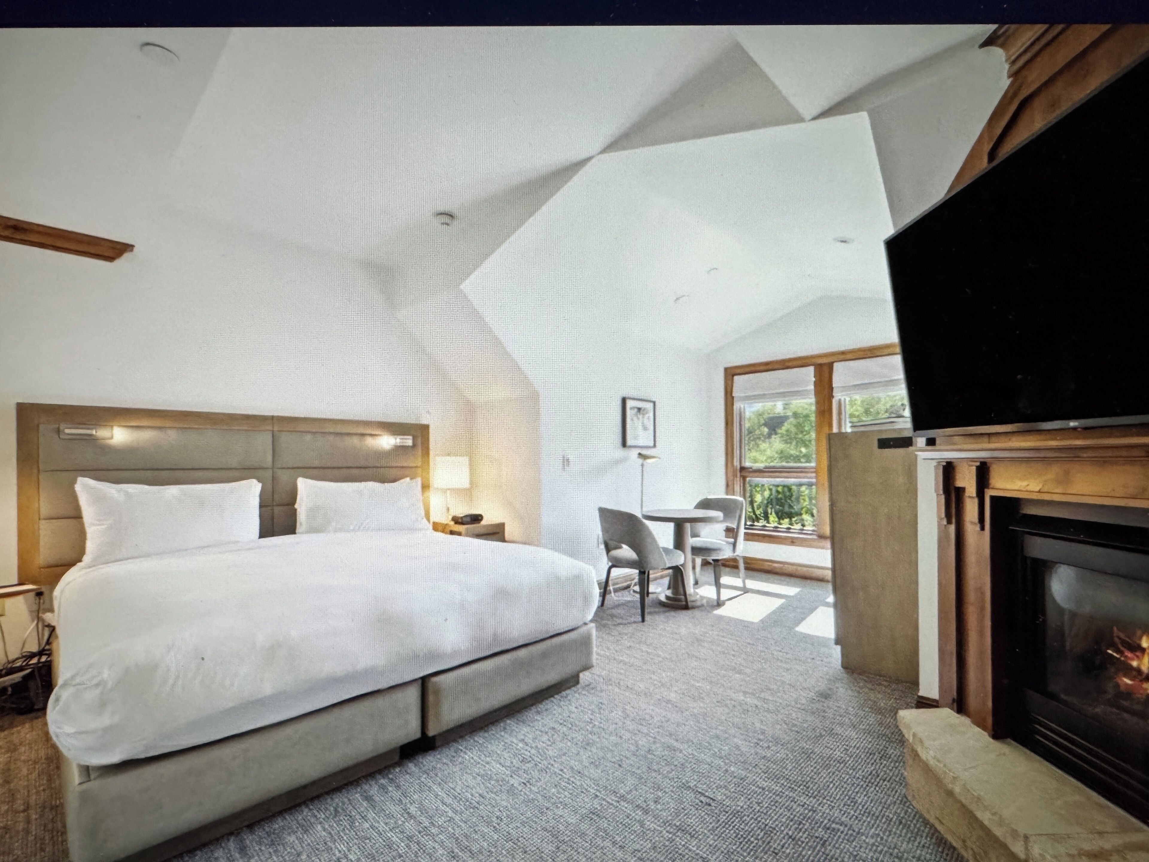 2 bedrooms, iron/ironing board, Internet, bed sheets