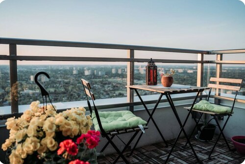 Experience , Elegant penthouse with an unforgettable  stunning  view  in Toronto