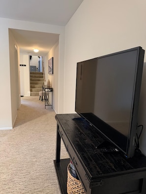 Interior - The Suite at Columbia - Maryland (Columbia)