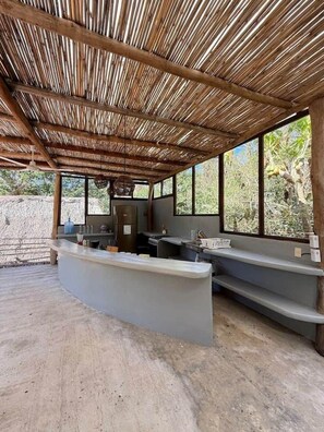 Property grounds - Air-Conditioned Room with Balcony and Nature Views (Santa María Tonameca)