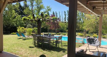 Superb house with large swimming pool in a quiet location 15 minutes from Toulouse!