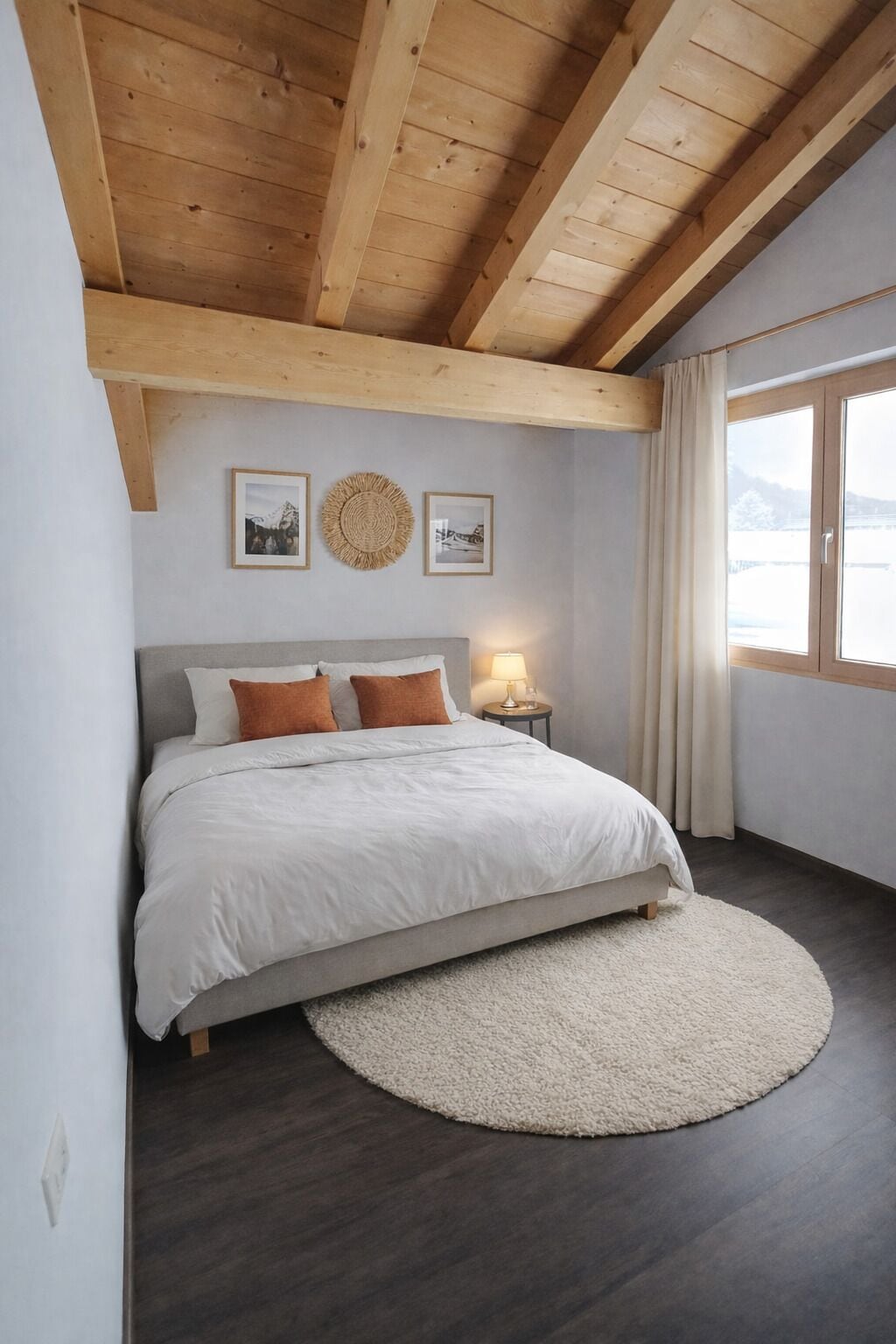 3 chambres, fer et planche à repasser, Wi-Fi gratuit, draps fournis