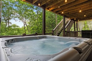Outdoor spa tub - Sleeps 12. Hot Tub & Game Room. Private Blue Ridge Cabin near Hiking & Downtown (Blue Ridge)