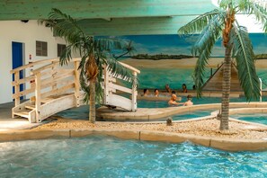A heated pool - Carva - Confort 3 TV - 6p (7) (La Guérinière)