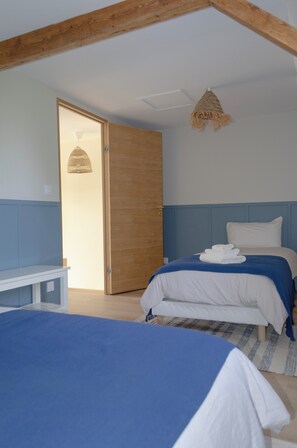 2 slaapkamers, reisbedje, gratis wifi, beddengoed
