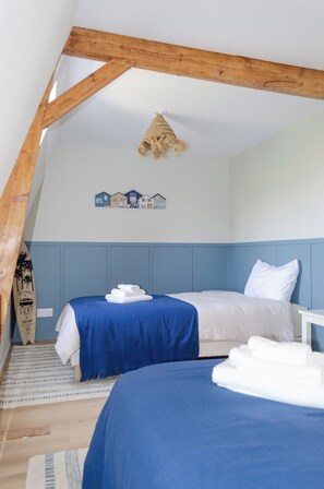 2 slaapkamers, reisbedje, gratis wifi, beddengoed