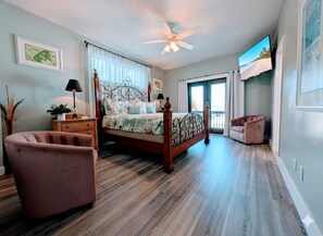 4 chambres, fer et planche à repasser, Wi-Fi gratuit, draps fournis