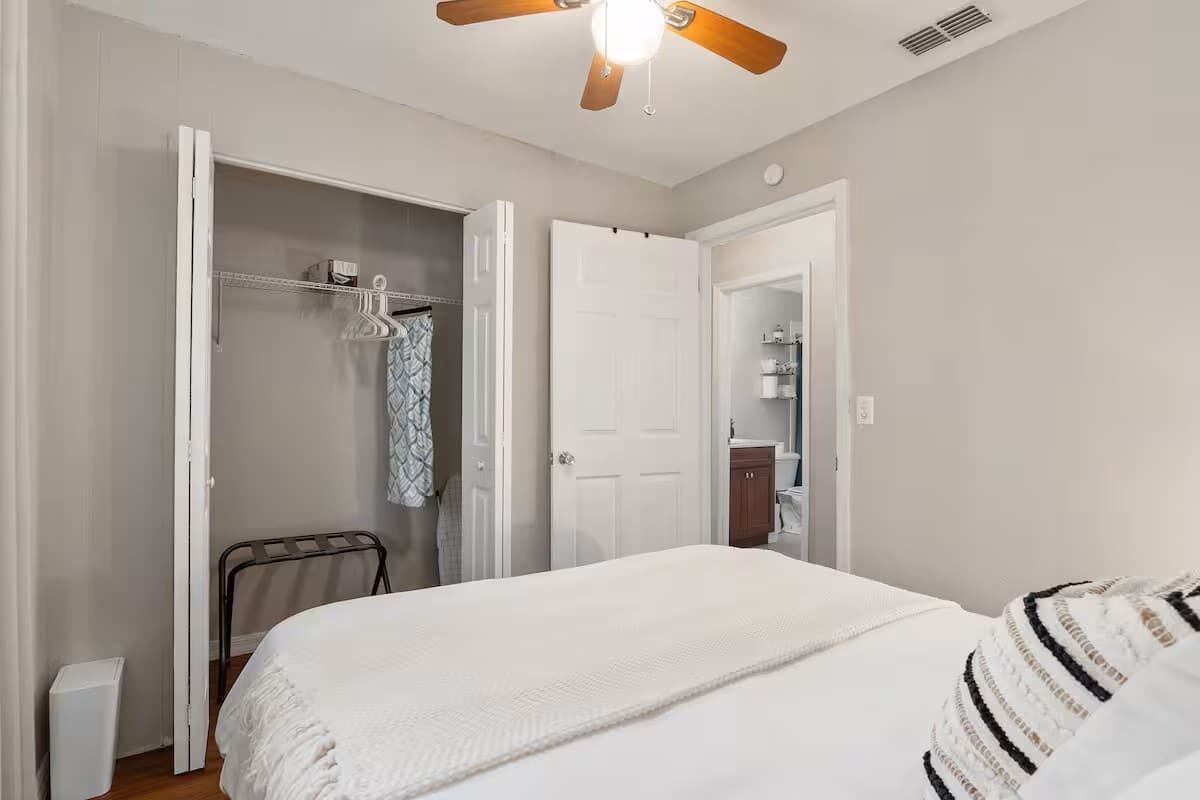 2 chambres, bureau, Wi-Fi, draps fournis