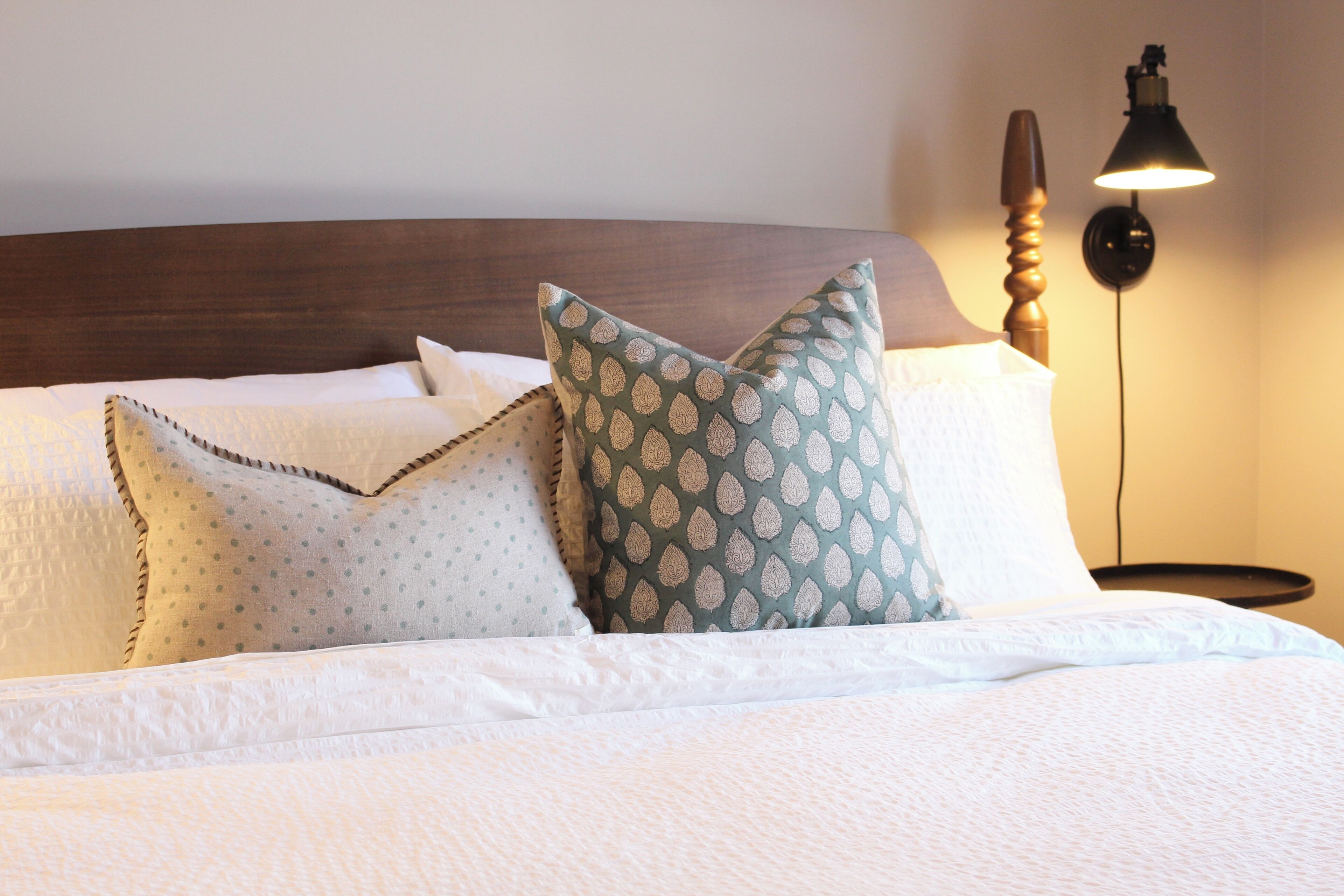 4 bedrooms, desk, travel cot, free WiFi