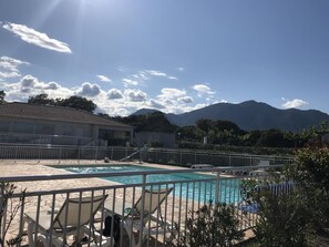 Pool - Villa in seaside residence! Feet in the water! Sea and pool! (Cervione)