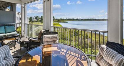 4BR Townhome w/ Pond Views | Decks & Pool + Beach