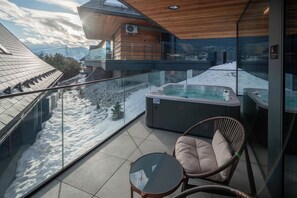 Căn hộ Cao cấp, quang cảnh núi | Bồn tắm spa ngoài trời