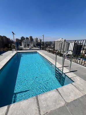 Pool - Beautiful and comfortable apartment with the best location (Santiago)