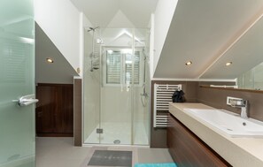 Shower, hair dryer - Beautiful apartment in Biograd (Biograd)