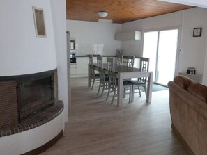 Dining - Renovated house near beach, with parking, ideal for 4/6 people (La Tranche-sur-Mer)