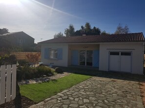 Exterior - Renovated house near beach, with parking, ideal for 4/6 people (La Tranche-sur-Mer)