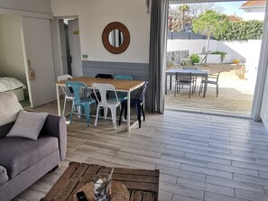 Dining - Renovated house near beach and center, pets allowed (La Tranche-sur-Mer)