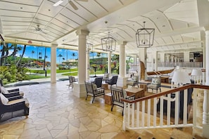 Interior - Cozy studio w/ ocean view, shared pools, gym & hot tub - walk to the beach! (Lihue)