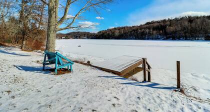 Year-Round Fun on Lake Sheridan! Home w/ Patio
