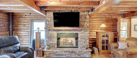 TV, fireplace, foosball, books